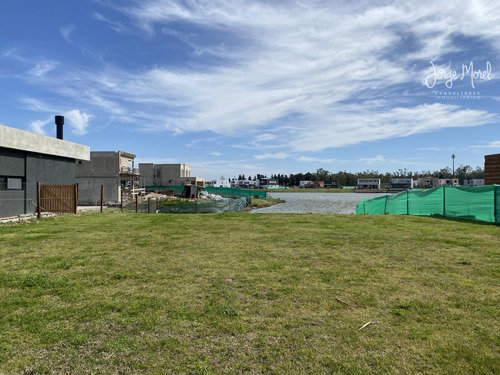 Lote Laguna #200-300 - Villa Nueva - Santa Ana 1 - 637m2 #id 20285