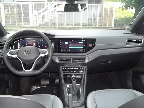 Volkswagen Nivus 1.0 200 TSI TOTAL FLEX HIGHLINE AUTOMÁTICO