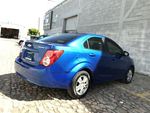 Imagen 8 de 15 de Chevrolet Sonic 4 Puertas