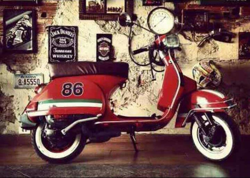 Imagem 1 de 13 de Piaggio Vespa