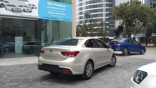 Imagen 5 de 15 de Kia Rio Sedan L Std 2020 Credito 20% Eng 48 Mss Acepto Autos