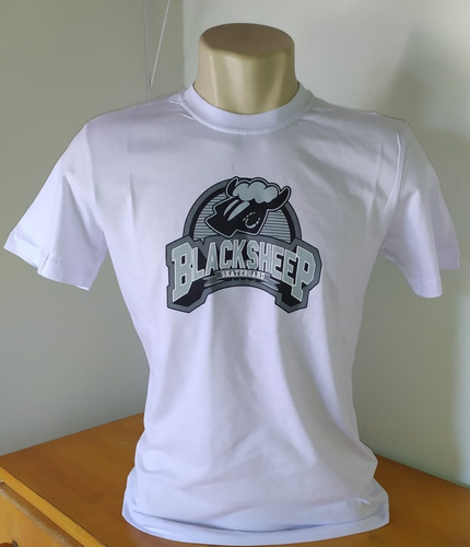 Camiseta Unissex Black Sheep