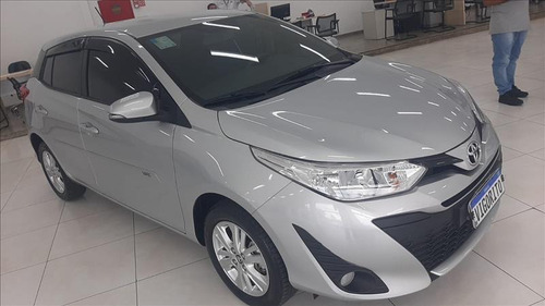 Imagem 3 de 10 de Toyota Yaris 1.3 16v Xl Multidrive