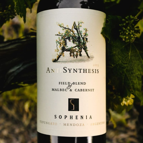 Imagen 4 de 10 de Vino Sophenia Antisynthesis Field Blend Caja X 6 X 750ml.