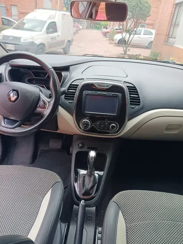 Renault Captur 2.0 Intens Automática