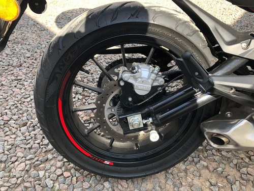 Imagen 14 de 15 de Benelli 302s