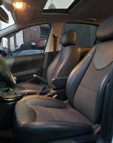 Impecable Peugeot 408 Allure Plus Año 2017 Con Solo 71000 Km
