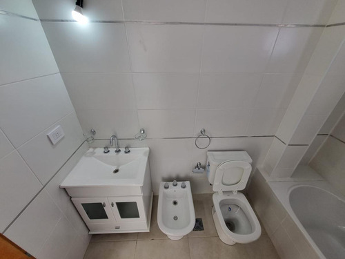 Departamento Monoambiente En Venta - 38mts2 - La Plata
