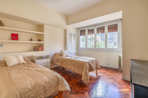 Piso - Venta - 6 Amb - Suite - B. Terraza - Parrilla - Cochera - Belgrano C