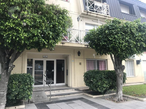 Venta Departamento 2 Ambientes Con Patio Jardín Y Parrilla Villa Real Villa Devoto