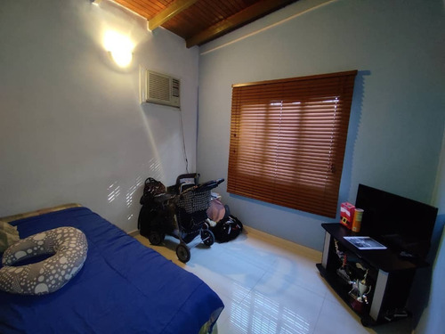 Imagen 7 de 12 de Casa En Venta En La Morita 1 Maracay // 04243385555
