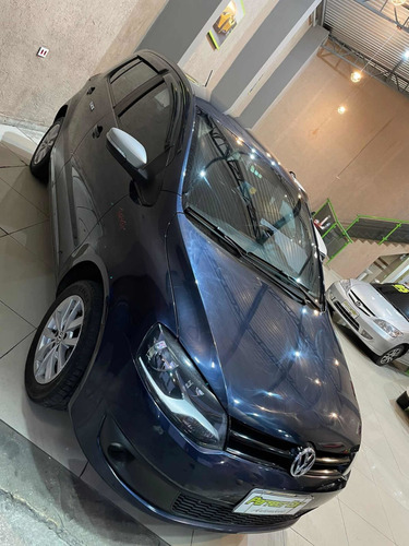 Imagem 5 de 10 de Volkswagen Fox 2014 1.6 Vht Rock In Rio Total Flex 5p
