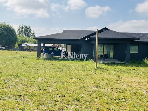 Casa En Venta De 2 Dorm. En Requínoa
