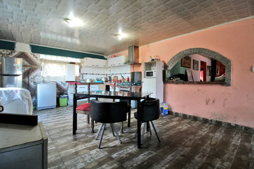 Espectacular Chacra De 6 Hectáreas Con Dos Casas Y Piscina En Salinas !