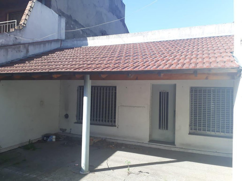 Imagen 8 de 27 de Lote Comercial En Esquina C/ Casa 6 Amb. Y Local A Refaccionar - Solo Uso Comercial - S.justo (ctro)