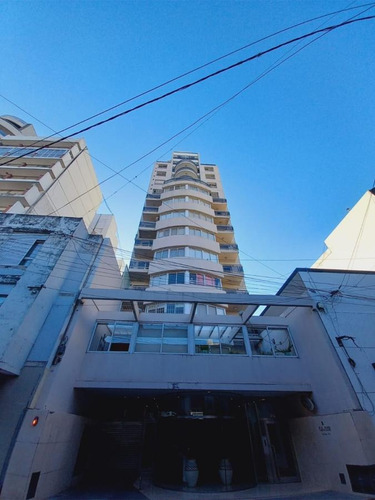 Imagen 19 de 19 de Departamento 2 Dormitorio C/cochera - Microcentro