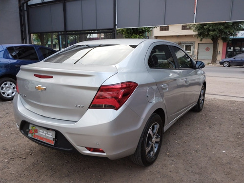 Imagen 7 de 15 de Chevrolet Prisma 1.4n Ltz