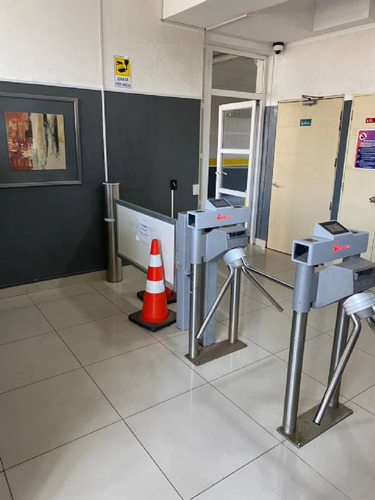 Metro Estación Central