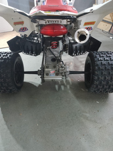 Imagen 4 de 5 de Suzuki Ltz 400