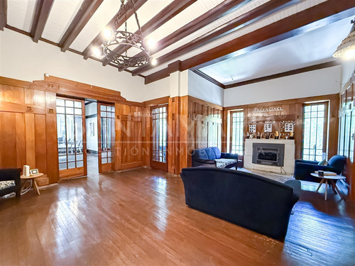 Casa En Arriendo De 8 Dorm. En Concepción