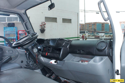 Hino Dutro Pro 300 4.0 Diesel Modelo 2020