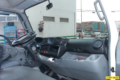 Hino Dutro Pro 300 4.0 Diesel Modelo 2020