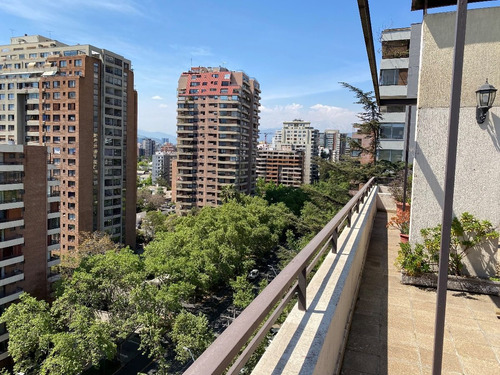 Imagen 26 de 30 de Espectacular Departamento En Pleno Corazón De Las Condes