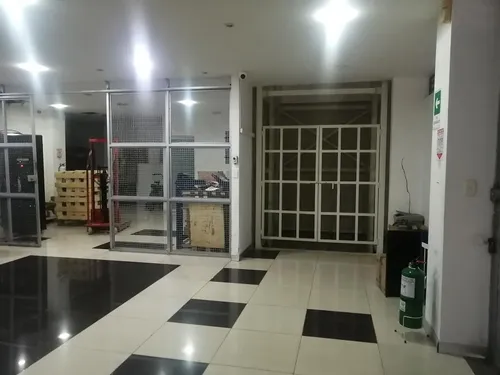 Edificio En Venta En Vipasa. Cod V9868