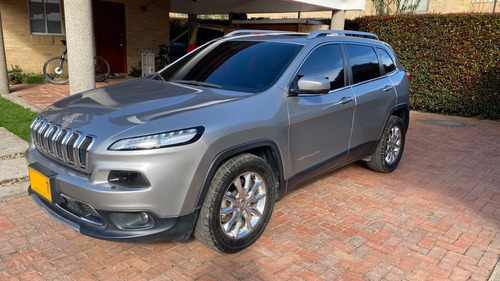 Jeep Cherokee 3.2 Limited