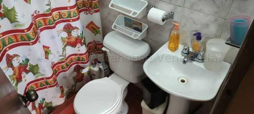 Imagen 13 de 14 de Gerybet Varela Rentahouse Mp 2216300 Sabana Del Medio