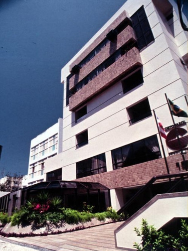 Imagem 3 de 15 de Apart Hotel Mobiliado A Venda Com 40 Quarto E Sala Na Barra - Sfl455 - 68472626