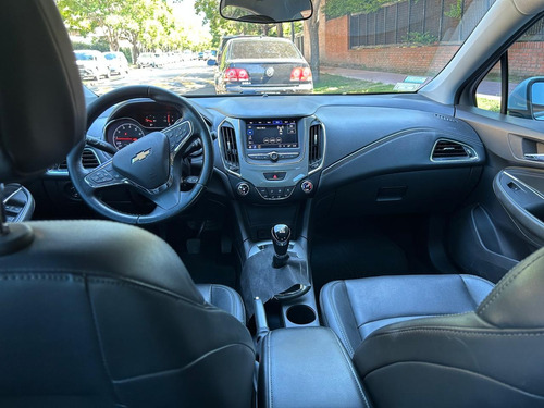 Chevrolet Cruze 1.8 Lt Mt