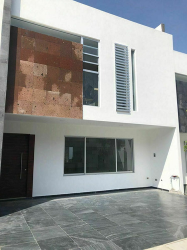 Imagen 2 de 27 de Casa En Venta, San Pedro Cholula, Forjadores, Plaza San Dieg
