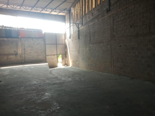 Galpão Para Alugar, 250 M² Por R$ 3.200,00/mês - Tremembe - São Paulo/sp - Ga0222