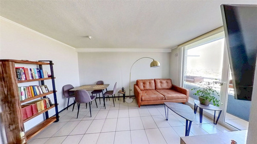Departamento En Venta De 3 Dorm. En La Cisterna