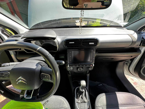 Imagen 14 de 17 de Citroën C4 Cactus Thp 165 Shine Am 20