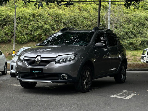 Renault Stepway 1.6 Trek Intens