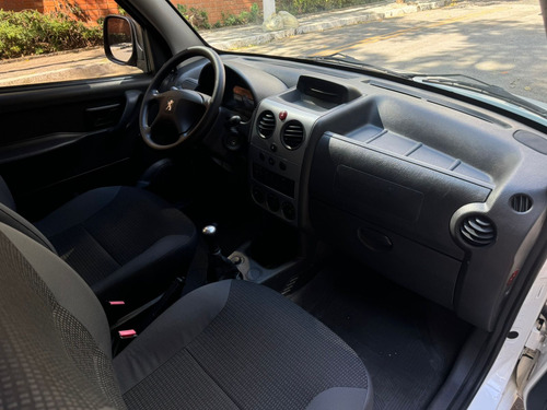 Peugeot Partner FurgãO 1.6 800kg Flex 5p