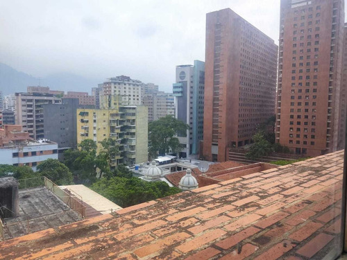 Imagen 14 de 29 de Vendo/alquilo Oficina 542 M2 Sabana Grande 4955