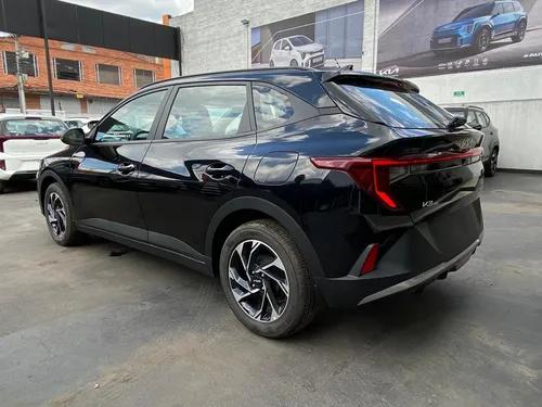 Kia K3 Cross 1.6 Zenith