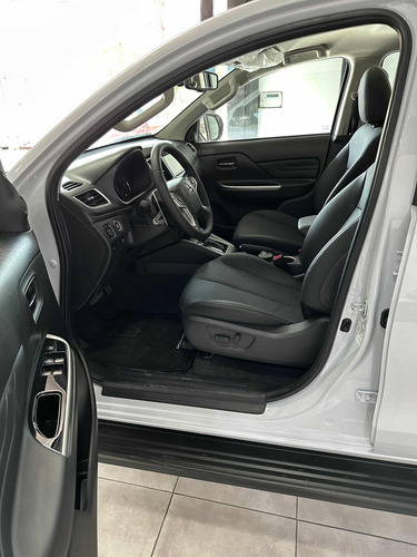Mitsubishi L200 2.4 Di-d High Power 181cv Cuero