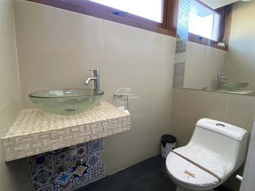 Casa En Venta La Dehesa Golf Manquehue
