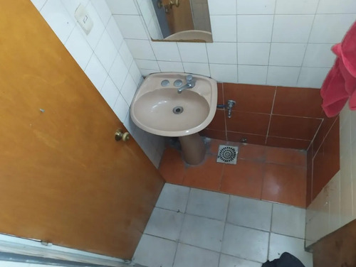 Local Comercial En Zona Centrica