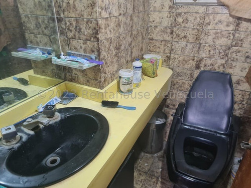 Leandro Manzano Apartamento En Venta,san Bernardino Mls #25-4833 As
