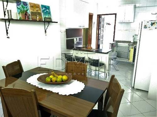 Sobrado - Jardim Santo Antonio - Ref: 7055 - V-7055