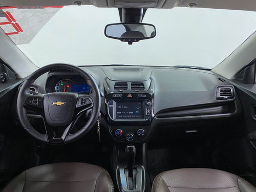 Imagem 7 de 25 de Chevrolet Cobalt