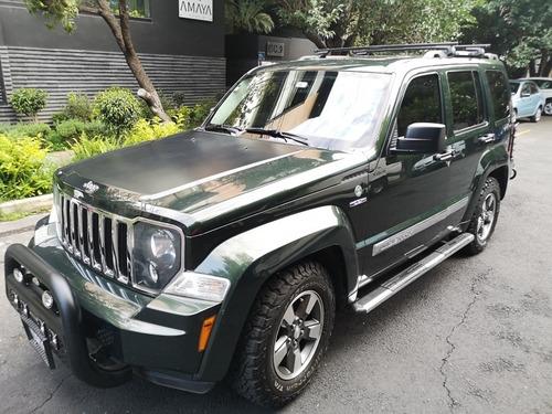 Imagen 2 de 15 de Jeep Liberty Jet 2012 Limited Piel 4x4