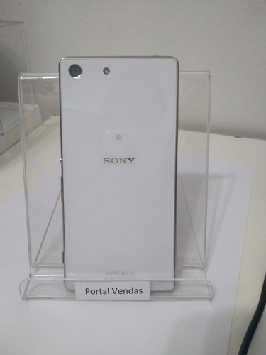 Sony Xperia M5