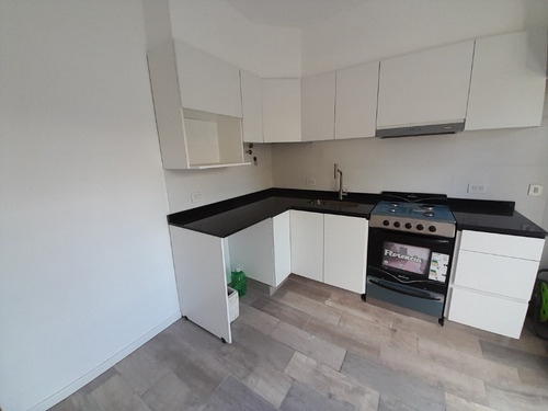 Duplex En Venta En Castelar Sur