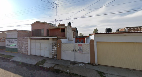 Casa En Remate Bancario En Profra. Guadalupe Patoni, Col. Del Maestro, Durango, Dgo (60% Descuento, Única Oportunidad, Sólo Pago De Contado En 2 Cuotas) ¡gran Oportunidad De Inversión! - Sk12